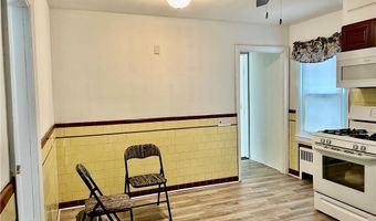 2 Locust Ave, North Providence, RI 02911