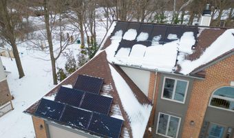 825 Brookside Dr, Ann Arbor, MI 48105