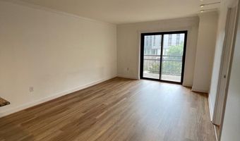 2111 WISCONSIN Ave NW 404, Washington, DC 20007