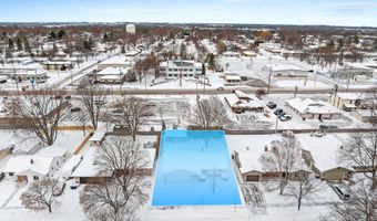 2405 N ERB St, Appleton, WI 54911