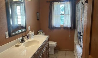 605 1st Ave, Bison, SD 57620