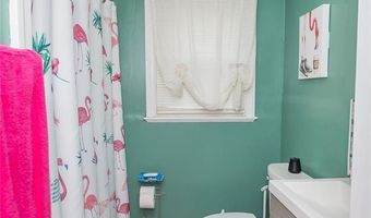 109 Fordson Ave, Cranston, RI 02910