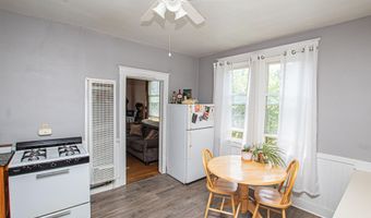 55 Sloane Ave, Amsterdam, NY 12010