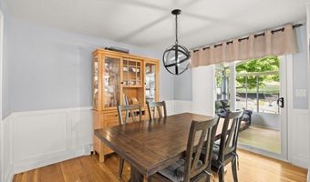 14 Cliff Rd, Bellingham, MA 02019