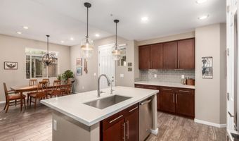 250 W QUEEN CREEK Rd 130, Chandler, AZ 85248