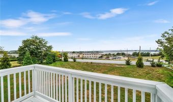 314 Chases Ln C, Middletown, RI 02842