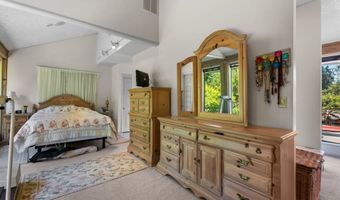 21150 NE BOONES FERRY Rd, Aurora, OR 97002