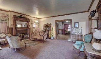 1418 Cleveland Ave, Baxter Springs, KS 66713