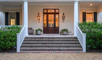 15 Hunting Lodge Rd, Bluffton, SC 29910