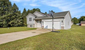 1796 River Bend Dr, Allegan, MI 49010