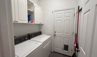 5782 MONTCLAIRE Way, Springfield, OR 97478