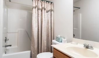 475 LAUREN Ln, Baxter, TN 38544