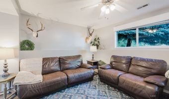 2106 Colonial Dr, Elko, NV 89801