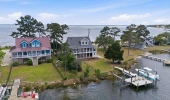 3736 Janiero Rd, Arapahoe, NC 28510