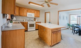 74 CONNIE Ln, Dover, DE 19901