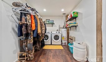 150 W Yuba Vista Dr, Atlanta, ID 83716