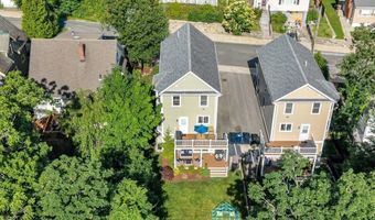 27 Beryl St, Boston, MA 02131