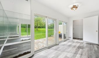 293 Gettysburg Way, Bayonne, NJ 07035