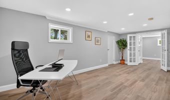 9928 FLEMING Ave, Bethesda, MD 20814