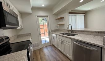 4059 Yankee Dr, Agoura Hills, CA 91301