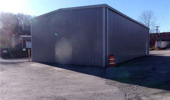 60 New River Rd, Lincoln, RI 02865