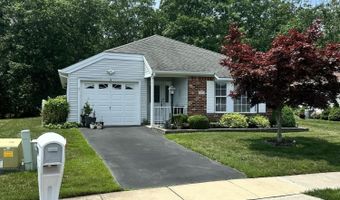 19 Dogwood Dr, Barnegat, NJ 08005
