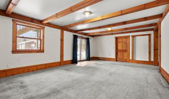 706 26th St, Allegan, MI 49010