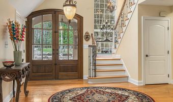 2891 Gale Rd, Ann Arbor, MI 48105