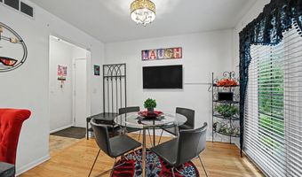 2785 Maitland Dr, Ann Arbor, MI 48105
