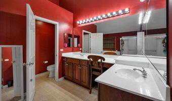 1880 Crofton Dr, Algonquin, IL 60102