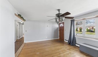 16 N Rose St, East Providence, RI 02914