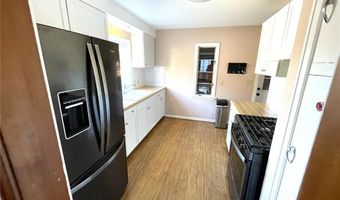 3505 Gary St, Alton, IL 62002