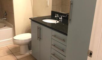 1021 N GARFIELD St 118, Arlington, VA 22201