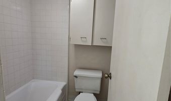 1635 Dole St 1201, Honolulu, HI 96822
