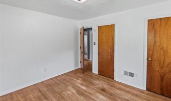 2303 Fairview Dr, Alton, IL 62002
