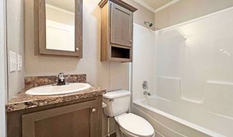 7055 Quarry Rd 59, Amherst, OH 44001