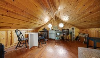 1527 N Harrison St, Algonquin, IL 60102