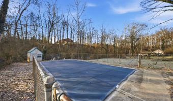 6931 Paddison Rd, Anderson Twp., OH 45230