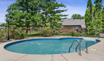 361 Country Woods Dr, Indianapolis, IN 46217
