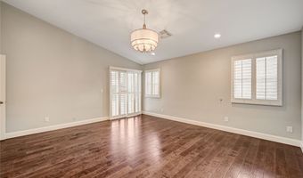 82 Moonlight Village Ln, Henderson, NV 89012
