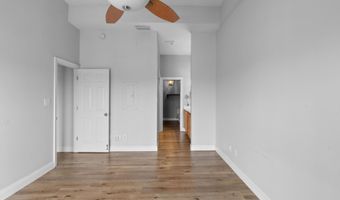 4507 Furling Ln 302, Destin, FL 32541