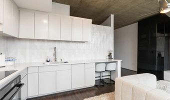 3324 Peachtree Rd NE 815, Atlanta, GA 30326