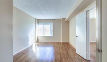 2320 WISCONSIN Ave NW #312, Washington, DC 20007