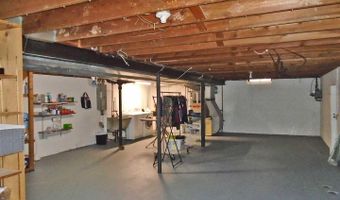616 Leona Dr, Ann Arbor, MI 48103