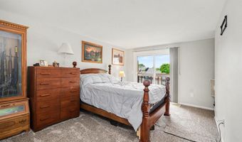 7202 Harbor Dr, Algonac, MI 48001