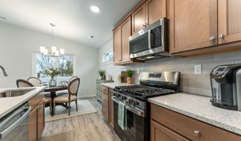 4704 Finch St SE, Albany, OR 97322