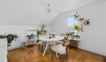 599 E Main Rd, Middletown, RI 02842