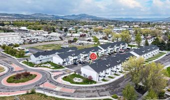 179 Park Lawn Dr #1, Chubbuck, ID 83202