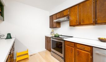 12 Haverhill Ct, Ann Arbor, MI 48105