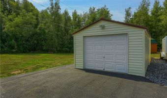 706 Hall Rd, Clay, PA 16001